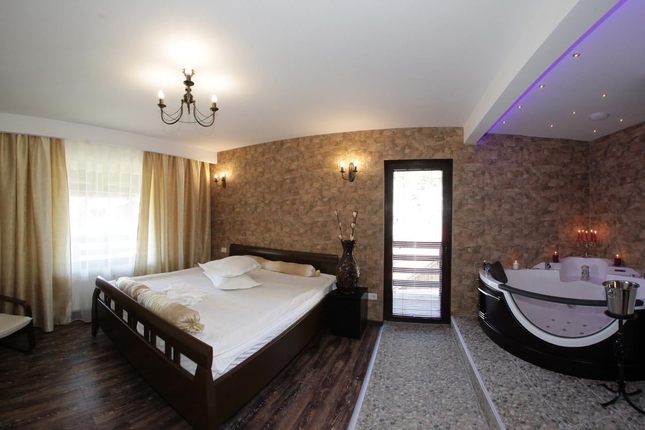 Pension Casa Wenge Синая Экстерьер фото