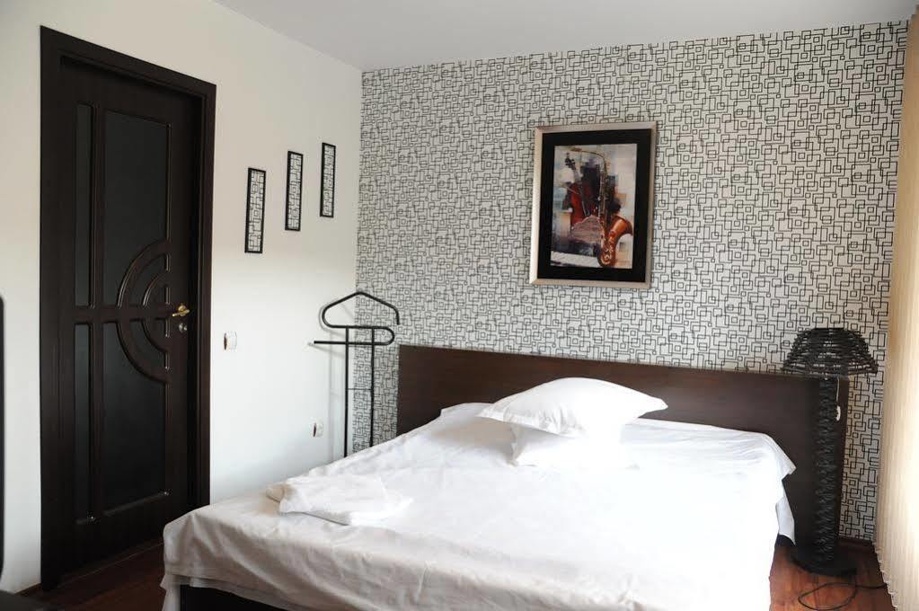 Pension Casa Wenge Синая Экстерьер фото
